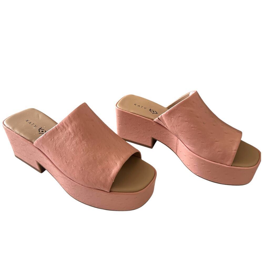 Katy Perry Women's Busy Bee Slide Pink Ostrich Embossed Platform‎ Mules 9.5